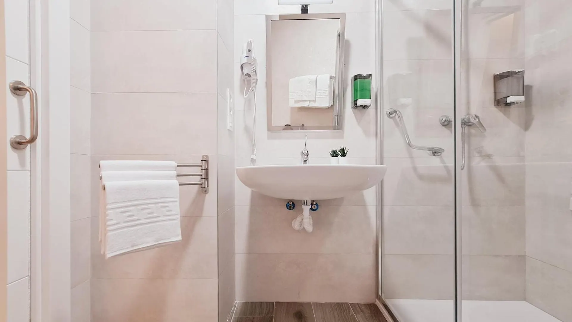 Bilbao Apartamentos Zorroza 0*,